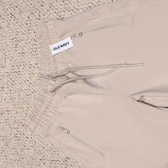 Old Navy joggers - Picture 2 of 6